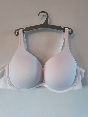Cacique Boost Plunge Bra 46C White Padded Underwire Molded Cup Plus Size